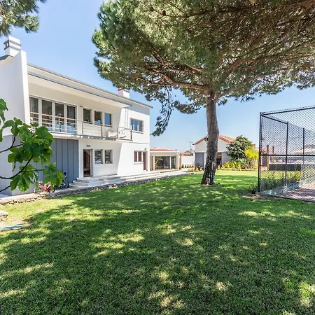Villa Rosa Brava *