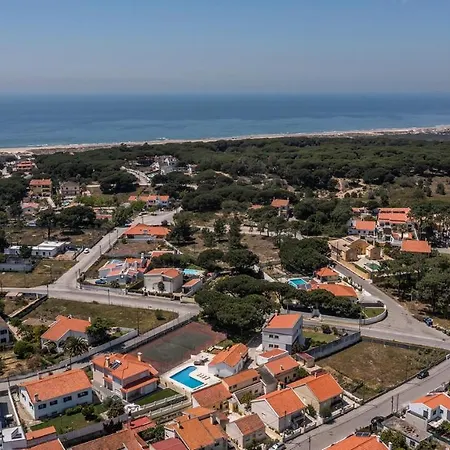 Villa Rosa Brava *