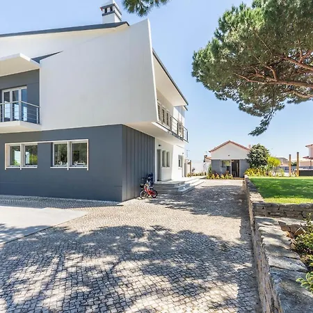 Villa Rosa Brava *